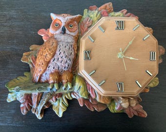 VTG Kitchen Owl Wall Clock Ceramic Retro MCM Cramer USA 1979 Purple Green Tan
