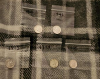 WWII Philadelphia Mint Mercury Dimes Brilliant Uncirculated 1941 - 1945. Sold as a Set - 5 silver coins