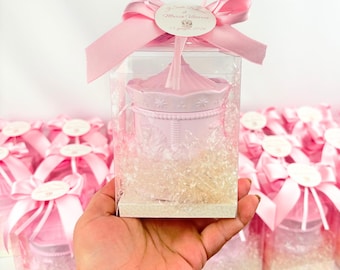 Cadeau de baptême personnalisé en forme de carrousel | Bougie en cire de soja | Cadeau de naissance élégant avec nom et date