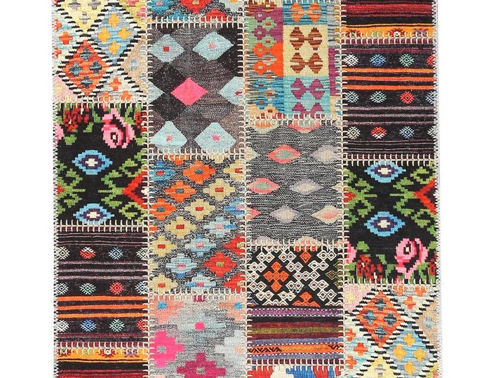 Turkish Rug Handcrafted-Look Kilim, Timeless Decor Carpet for Prayer Corners, Gift Purposes or Islamic Wall Tapestry
