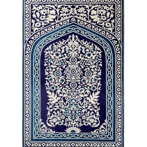 Muslim Prayer Rug – Islamic Mat for Home & Mosque – Eid Gift for Neighbor or Boss