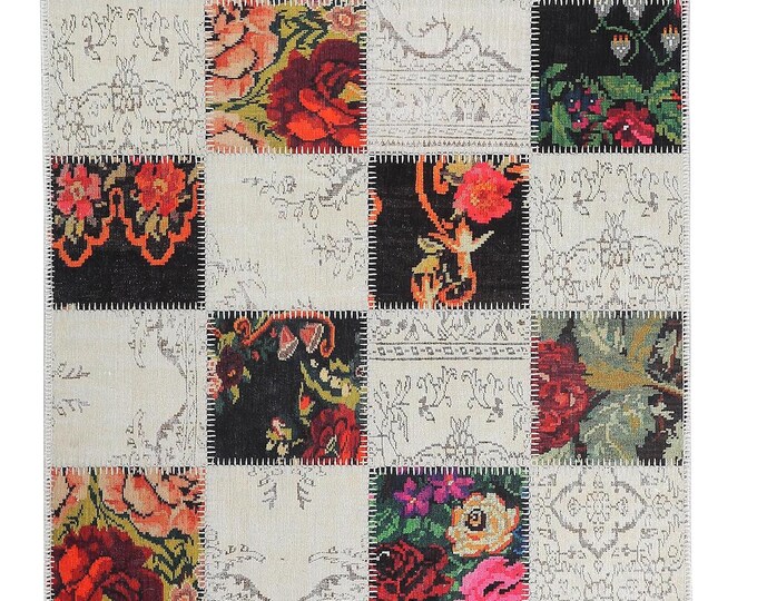 Rug  Patchwork Turkish Rug Handcrafted-Look Kilim, Timeless Decor Carpet for Prayer Corners, Gift Purposes or Islamic Wall Tapestry