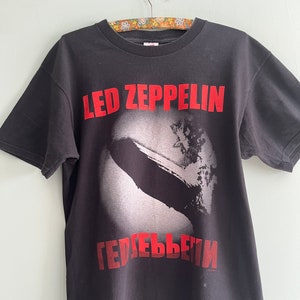 Rare Y2K Official Led Zeppelin T-Shirt - Vintage Rock Collectible, Concert Tee, Great Gift for Zeppelin Fans
