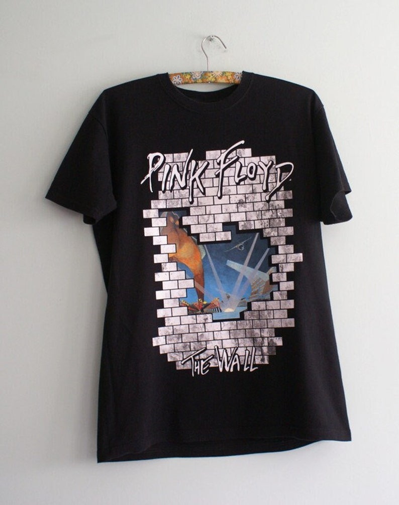 Vintage Pink Floyd T-shirt, Pink Floyd the Wall, Band T-shirt, Unisex Vintage T-shirt, image 1