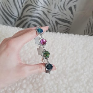 Vintage Abalone Mother Of Pearl Bracelet Snail Shells Pink Blue Green Whimsical Fairycore Whimsigoth Y2K 2000s Jewellery