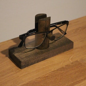Dark Handcrafted Single Wooden Eyeglass & Sunglass Holder Stand – Minimalist Desk Organizer for Glasses Display