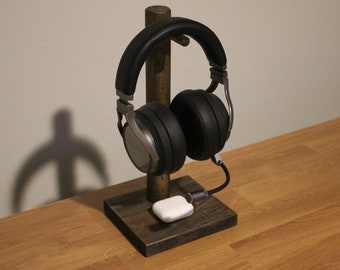 Handcrafted Wooden Headphone Stand – Minimalist Headset Holder for Gaming & Office Desk Organization
