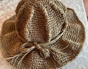 Chapeau de paille, Chapeau d'été, Chapeau tricoté à la main, Chapeau de plage, Chapeau au crochet