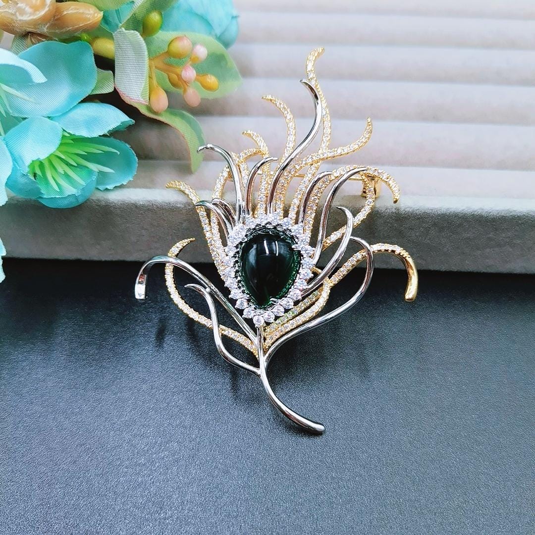 39060 Brooch 