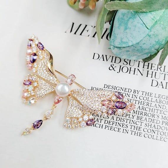 Bijoux d'imitation design de luxe plaqué or zircon rouge broche