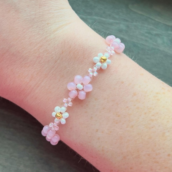White Daisy Bracelet Pink Seed Bead Bracelet Pink Bead Flower