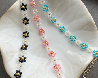 Beaded Flower Bracelet Daisy Bracelet Gold Jewelry Colorful Bracelet Summer Bracelet Handmade Mother's Day Gift