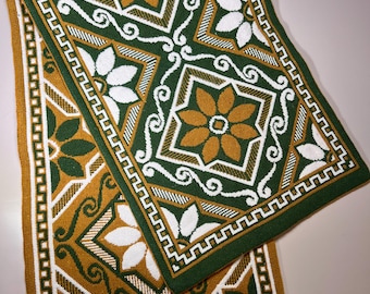 European Vintage Reversible Runner