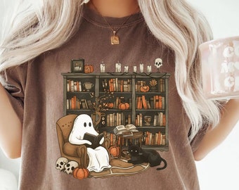 Retro Ghost Reading Books Sweatshirt, Librarian Ghost Halloween, Halloween Teacher Sweatshirt, Halloween Shirt, Teacher Gift, Boo School