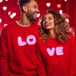Love Shirt, Couples Sweatshirts, Couples Outfits, Love Couple Shirt, Valentines Day Gift, Anniversary Gift, Valentine Tee, Matching Couples