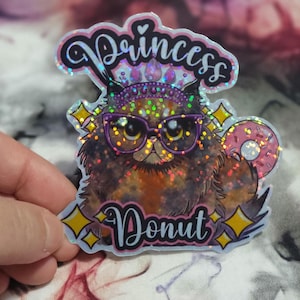 Princess Donut v.2 Holografisch Vinyl-Sticker Dungeon Crawler Carl