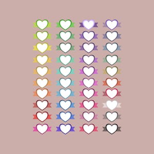 Può includere: Una collezione di disegni a forma di cuore colorati con interni bianchi, ciascuno posto su un nastro di varie tonalità. I cuori sono delineati in un colore contrastante, creando un motivo visivamente accattivante su uno sfondo neutro.