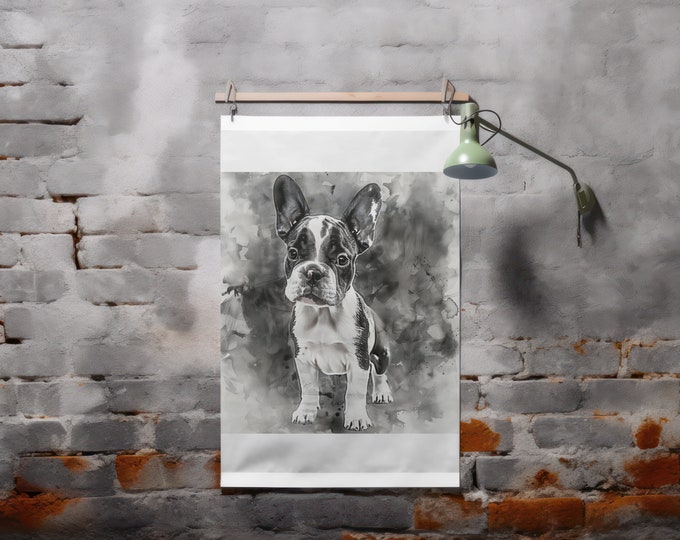 Op de matte verticale poster staat een zwart-witte Franse Bulldog uit onze Dog & Cat-printserie. Franse Bulldog-kunstwerken zagen er nog nooit zo goed uit!