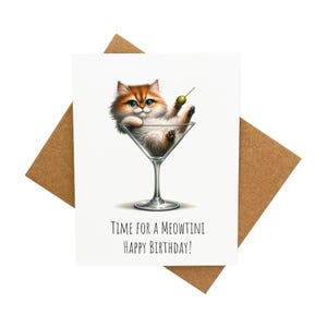 Carte d'anniversaire chat dans un verre à martini [Légende : Joyeux anniversaire Miaoussine !] - Livrée avec enveloppe