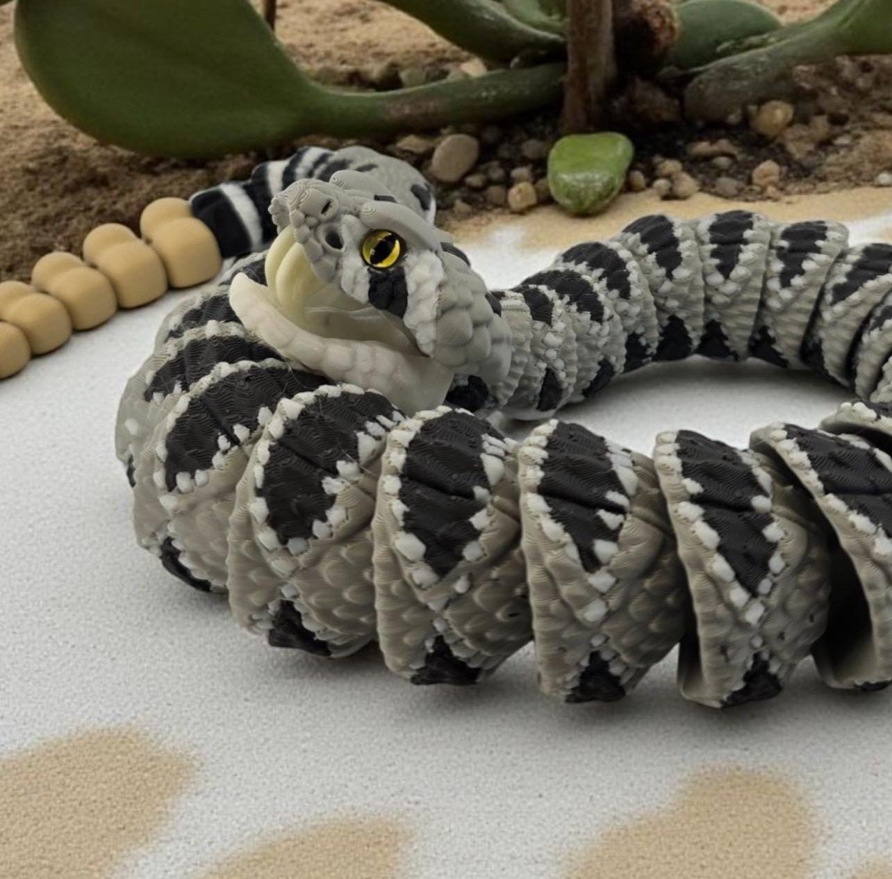 3D Printed Articulated Diamondback Rattlesnake Toy Realistic