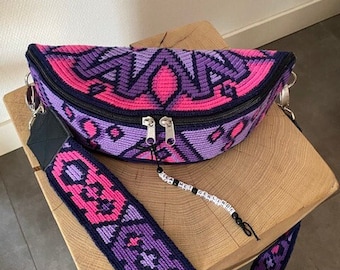 Cross Body Bag Purple patroon in Mochila haaktechniek