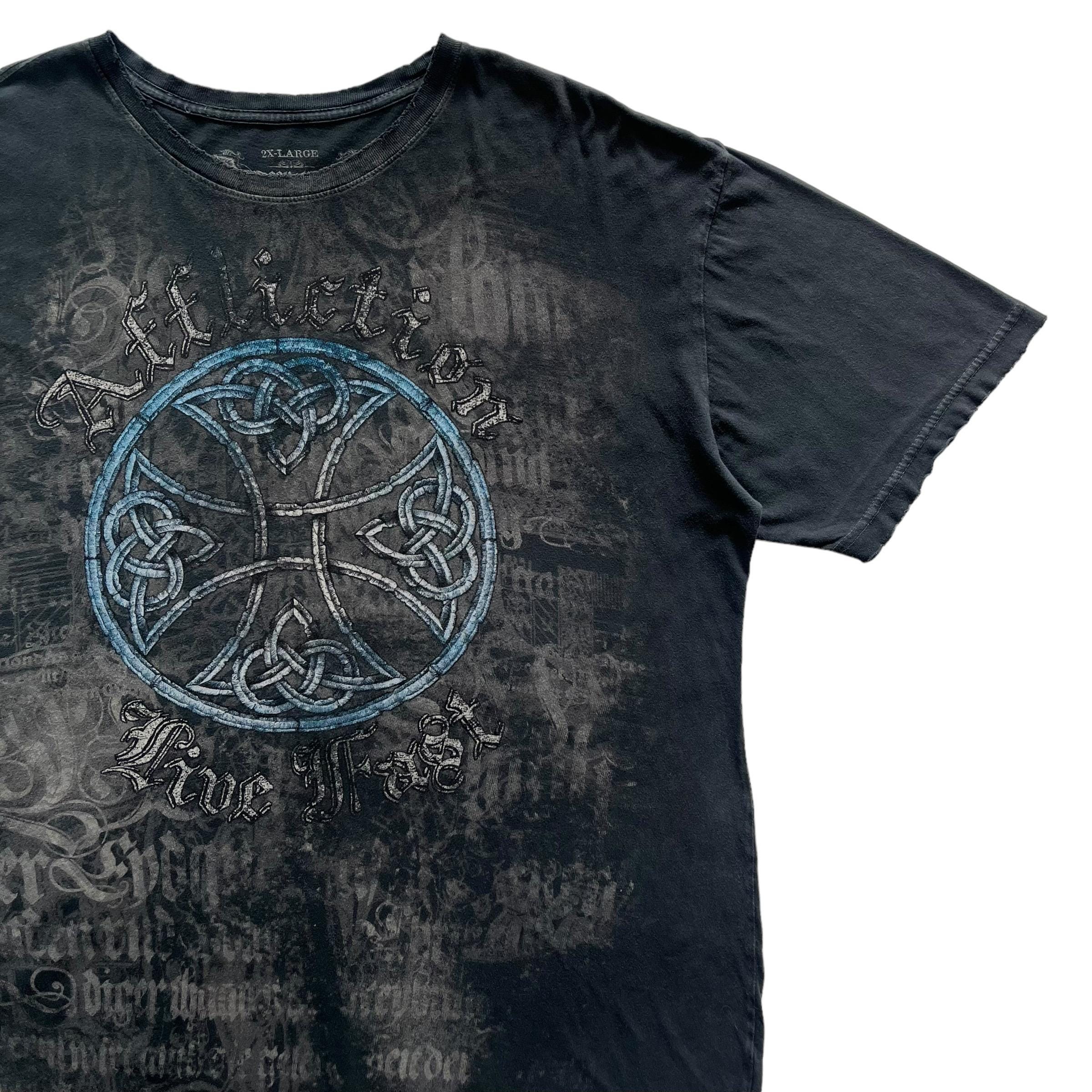 Affliction Cross Grunge Cyber Y2K Style T-shirt - Etsy Affliction Cross Grunge Cyber Y2K Style T-shirt - Etsy