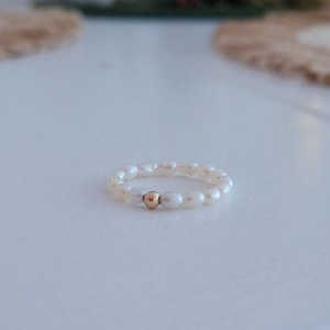 Freshwater Pearl Ring with gold filled Stretchy Ring  Dainty Pearl Ring Minimalist Rings Rings For Women Beaded Ring Gift for Her Bridesmaid