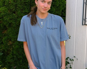 Camiseta cristiana "Surfeando en una oración", camiseta extragrande de verano