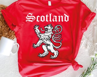 Skotsk lejonskjorta, Skottlands flagga kunglig gåva, att vara skotsk t-shirt, stolt skotte gåva, skotsk kunglig standard lejon rampant flagga t-shirt P-599