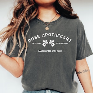 Chemise rose apothicaire confort couleurs, chemise Schitt Creek, chemise Rosebud motel, fabriquée à la main avec soin, chemise Moira rose, t-shirt David Rose P-280