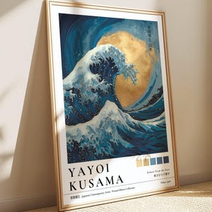 Die große Welle Yayoi Kusama, Bunter Druck, Meer Tapete, Japandi Wandkunst, Blau-Gold Wabi Sabi Poster, Zen Malerei, Ozean Wandkunst