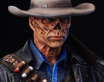 Post Apocalyptic Figurine, Wasteland Cowboy Sculpture, Hand-Painted Fallout Ghoul Cowboy, 3D Printed Resin Miniature, Fallout Game Statue