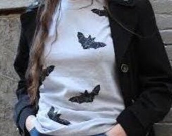 Bat T-Shirt Unisex