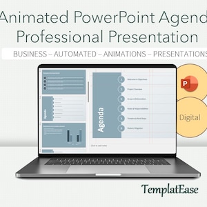 Könnte beinhalten: Ein Laptop zeigt eine PowerPoint-Präsentation mit einer Agenda. Der Bildschirm zeigt Abschnitte für Begrüßung, Projektübersicht, Umfang, Rollen und Risiken. Der Text oben lautet "Animated PowerPoint Agenda Professional Presentation".