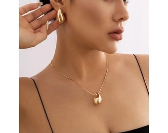 Women's Bottega Gold Earrings+Necklace Set Bottega