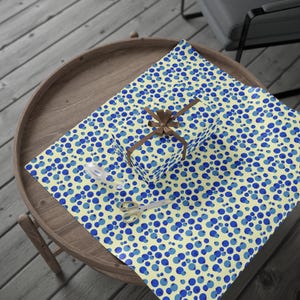 Papier do pakowania z wzorem jagód - Opakowanie prezentów na urodziny, baby shower, wesela, przyjazne dla środowiska, wyjątkowe opakowanie na święta