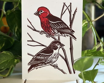 Tarjeta de felicitación en linóleo con pinzón doméstico