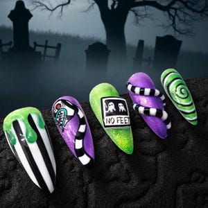 Halloween Press on Nails, Sandworm Purple and Green Character Horror nails