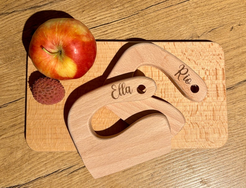 Personalisiertes Holz Kindermesser Bild 1