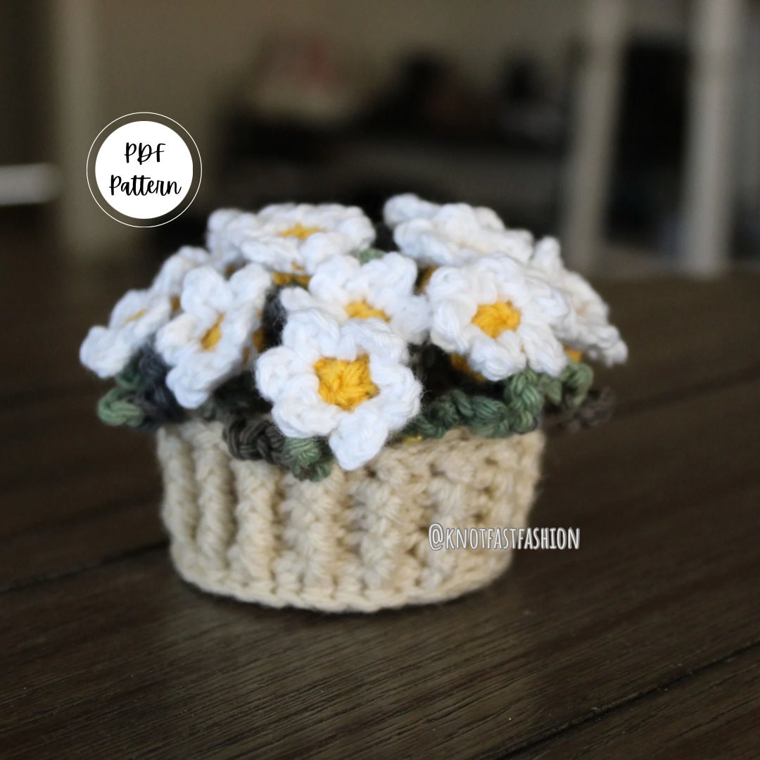 38 Daisy Crochet Patterns for Gifts, Home Decor, and Easy Floral Makes 34 Daisy Bouquet Coaster Set Written Crochet