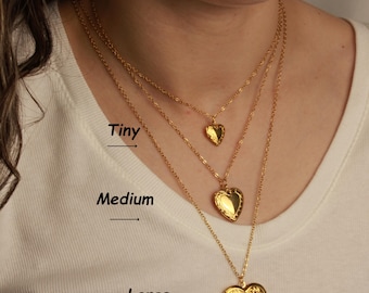 18K Custom Heart Locket with Photos, Vintage Heart Photo Necklace, Photo Locket, Personalized Gift For Mom,  Memorial Gift for Her