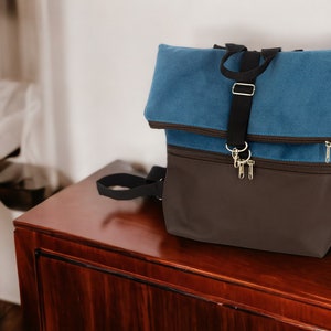 Large Fashion Leather bag with zip and inside lining | Handmade | Minimalist leather bag.