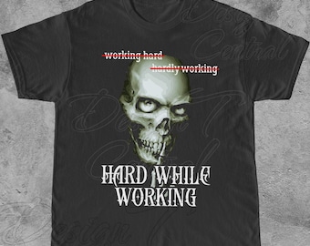 Camiseta "Trabajando duro" de esqueleto: Meme de "Cerebro podrido"