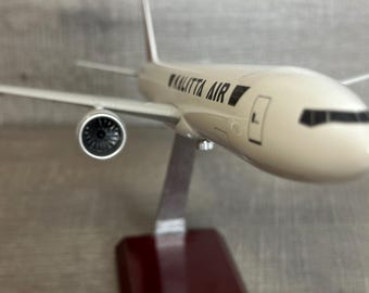 B777 Kalitta Air Model Airplane Solid Resin 1:200 Scale - Etsy