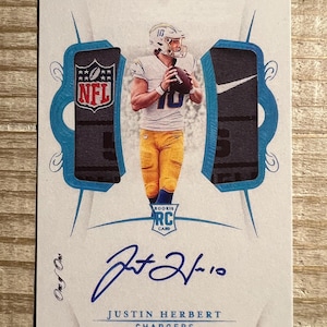 Justin Herbert 2020 Rookie Autogramm Faksimile bedruckte Aufnäher RP Football Karte – Los Angeles Ladegeräte