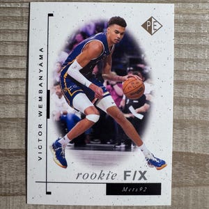 Cartes Prospector's Edge 2023 Victor Wembanyama Rookie F/X Rookie - Metropolitans 92