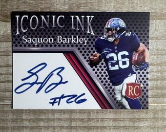 Tarjeta de fútbol americano facsímil con autógrafos icónicos de Saquon Barkley, novato de 2018, de los New York Giants