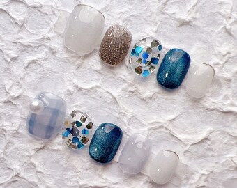 Reusable Lovely Blue Press on Nails Gel Manicure | Fake Nails | Handmade | Press-on nails | Long-lasting | Fragrance Free | 1-A01357