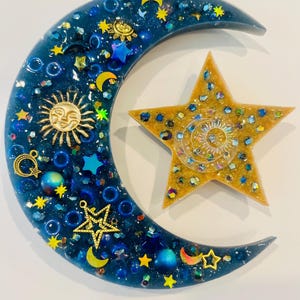 Celestial Silicone Pick Pad: Star & Moon Sensory Fidget Toy