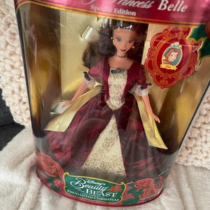 Holiday Princess Belle Special Edition Doll - Mattel (1997)  16710